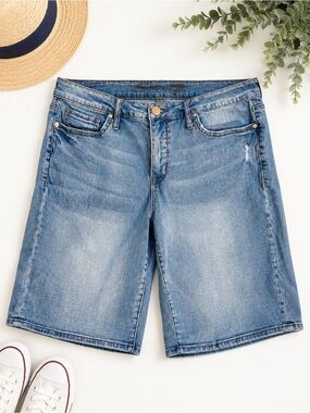 Seven7 Bermuda Denim Womens 14 Blue Stretch Mid Rise Medium Wash Jean Shorts